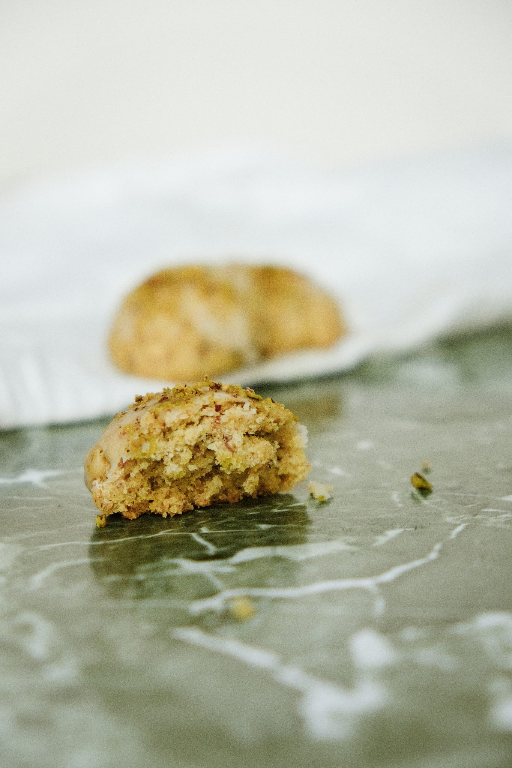 easy vegan pistachio cookies